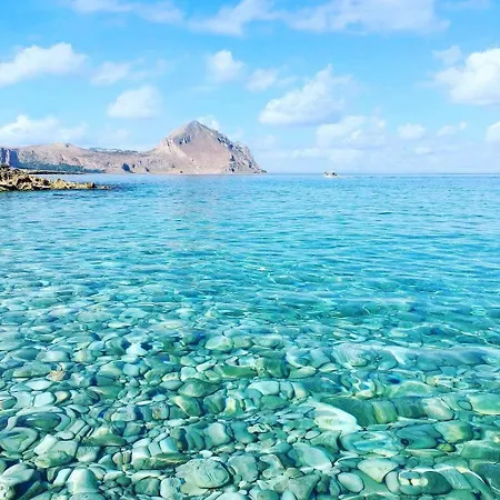 Alojamento de Acomodação e Pequeno-almoço 36 Passi Dal Mare