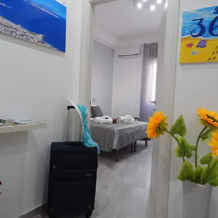 36 Passi Dal Mare Bed & Breakfast