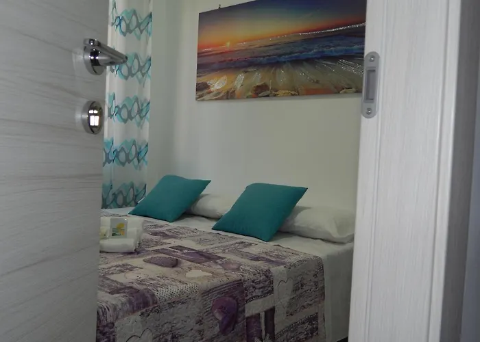 Oda ve Kahvaltı 36 Passi Dal Mare 2*