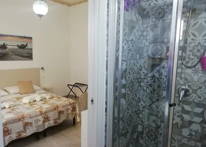 Oda ve Kahvaltı 36 Passi Dal Mare Trapani