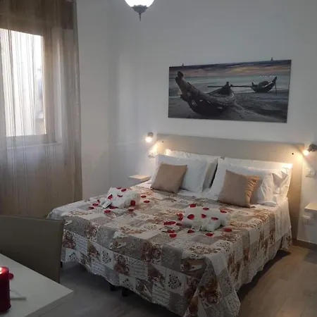 36 Passi Dal Mare לינה וארוחת בוקר